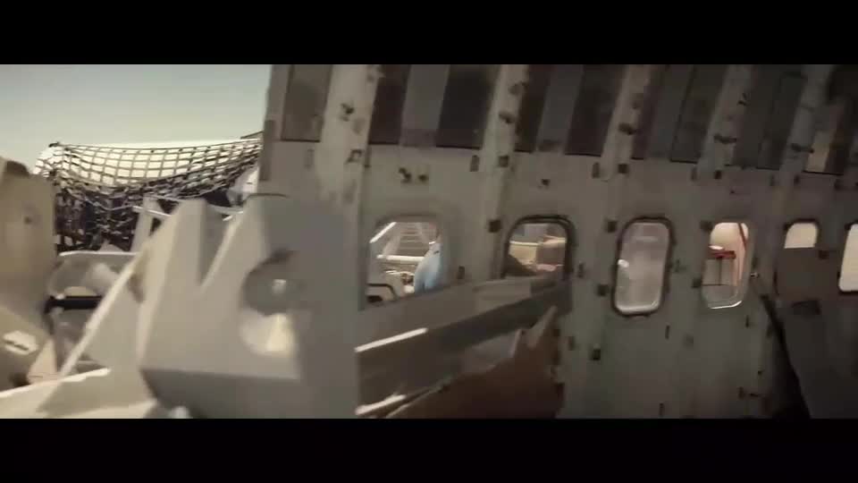 Šílení kanibalové (Suki Waterhouse,Jason Momoa,Keanu Reeves,Jim Carrey 2016 Drama Horor Romantický Sci Fi Bdrip 1080p ) En dabing+cz titulky mp4