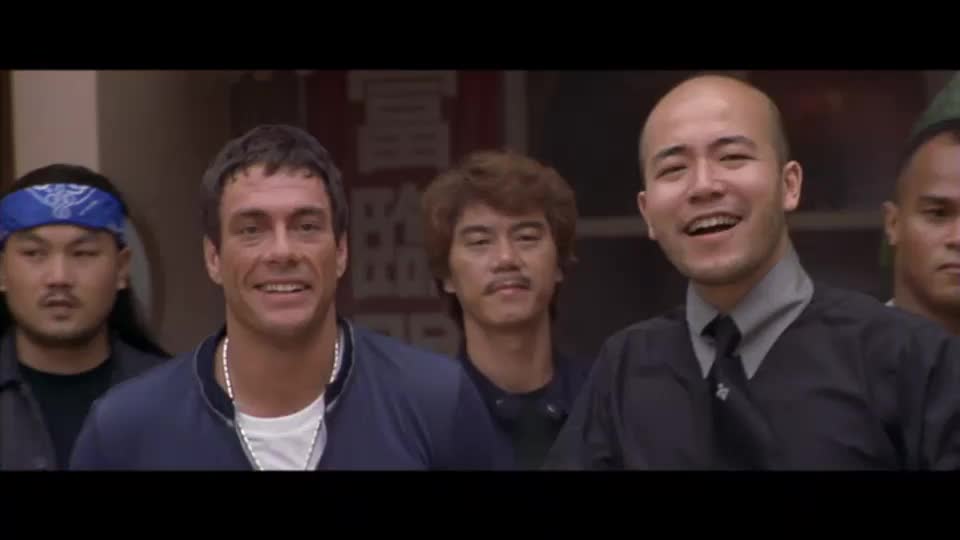 Kontraband (Jean Claude Van Damme,Rob Schneider,Lela Rochon 1998 Akční Thriller Komédie Bdrip 1080p ) Cz dabing mp4