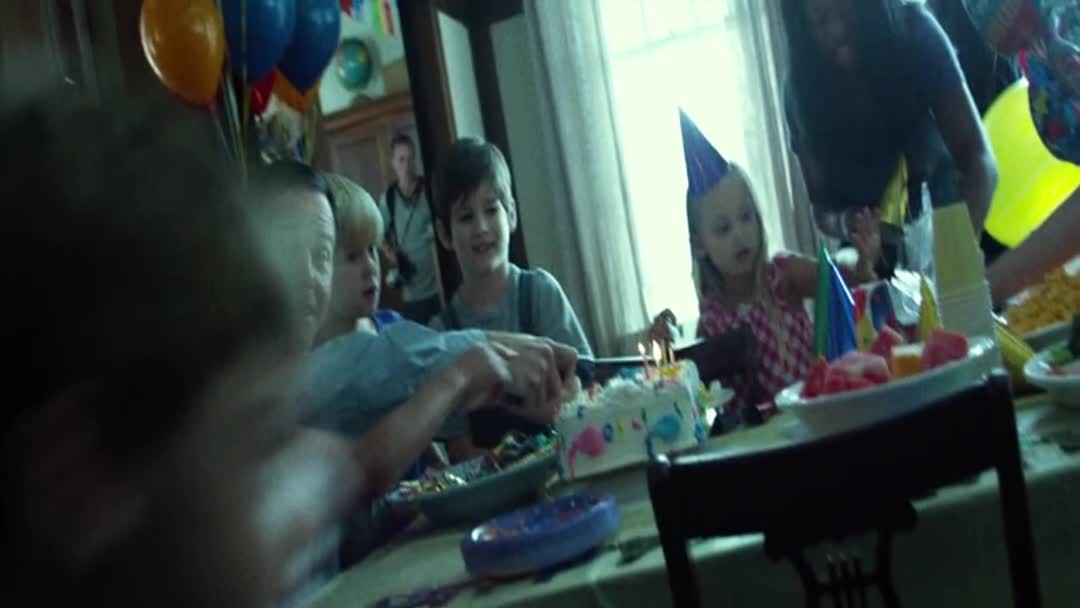 Projekt minulost (Jonny Weston,Sofia Black D Elia,Sam Lerner 2015 Sci Fi Thriller Drama Bdrip 1080p ) Cz dabing mkv