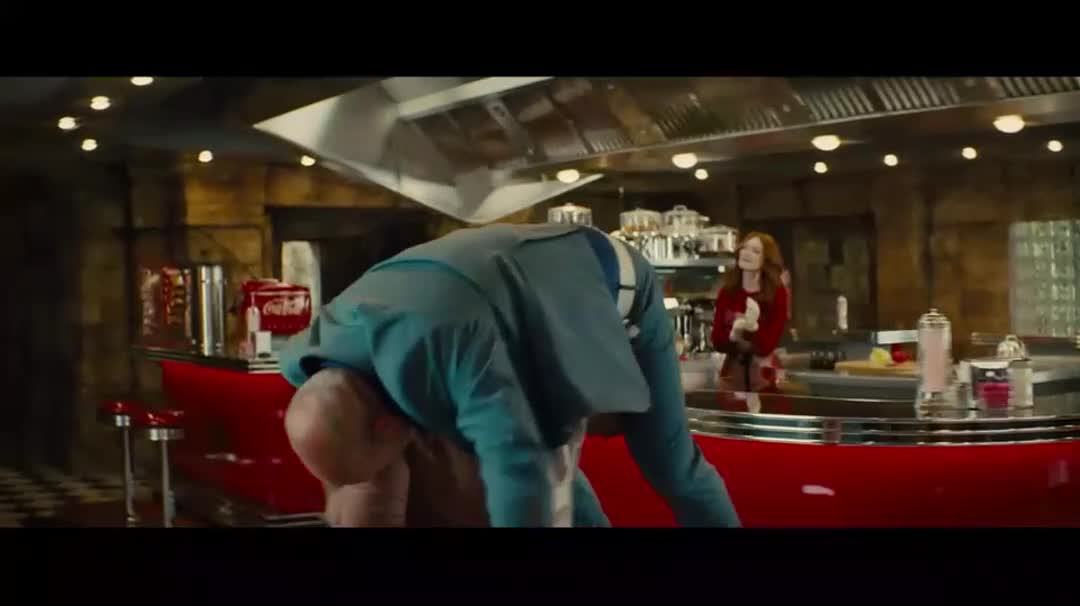 Kingsman Zlatý kruh (Mark Strong,Colin Firth,Julianne Moore,Halle Berry 2017 Akční Dobrodružný Komedie Bdrip 1080p ) Cz dabing mkv