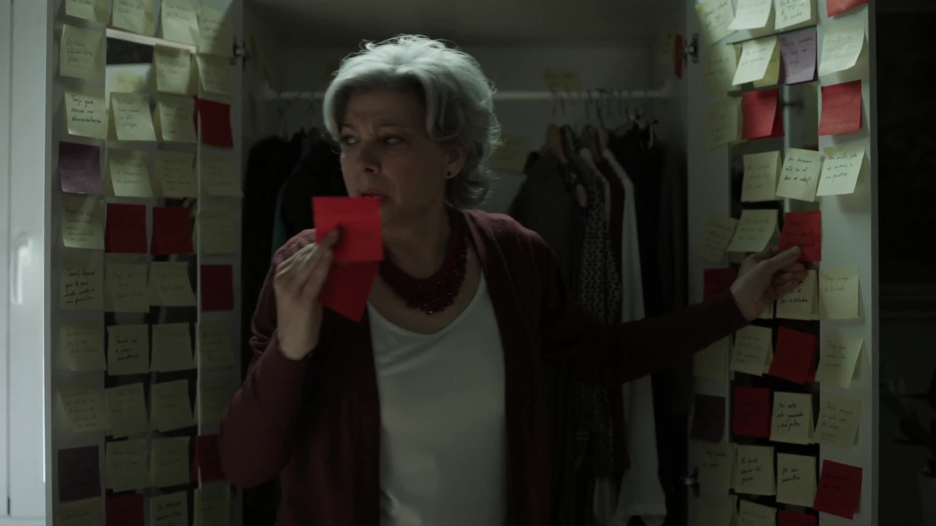 Papírový dům S01E04 Epizoda 04 (2017) akční krimi thriller mysteriózní czdab mkv