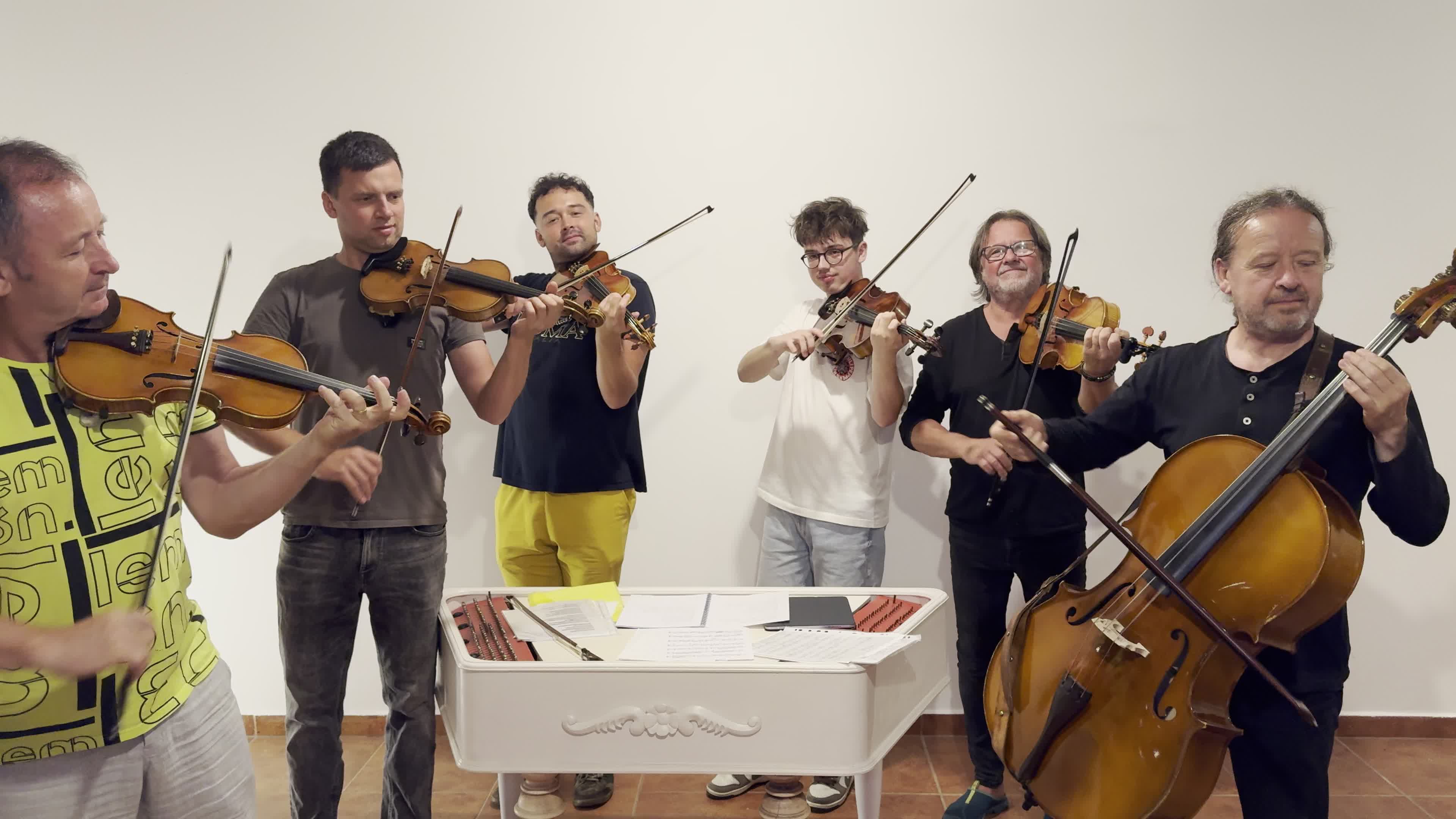 PozvankaDlhsiaMinarikovci VysokaIMG 4200 mov