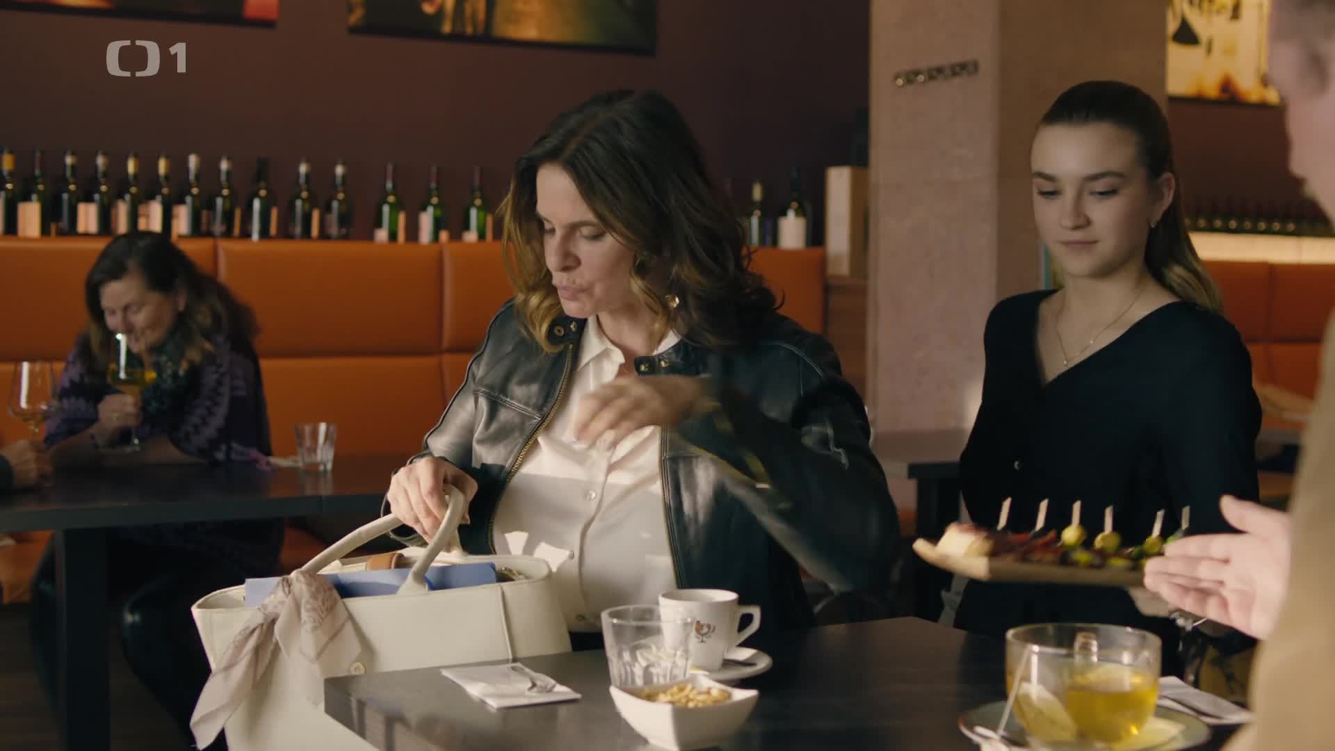 Zločin na dobré cestě S01E04 mkv