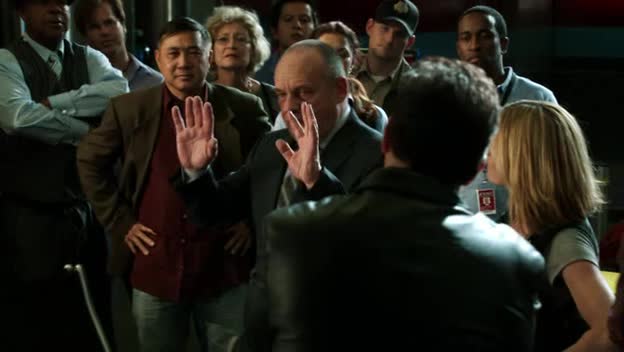 Kriminálka Las Vegas S14E12 22 2013 CZ dab 360p Let 111 avi