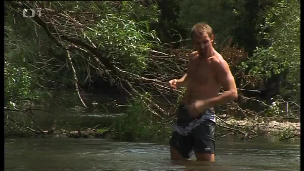 Proč bychom se netopili S01E09 10 2009 CZ dab 560p Návrat háčků mp4