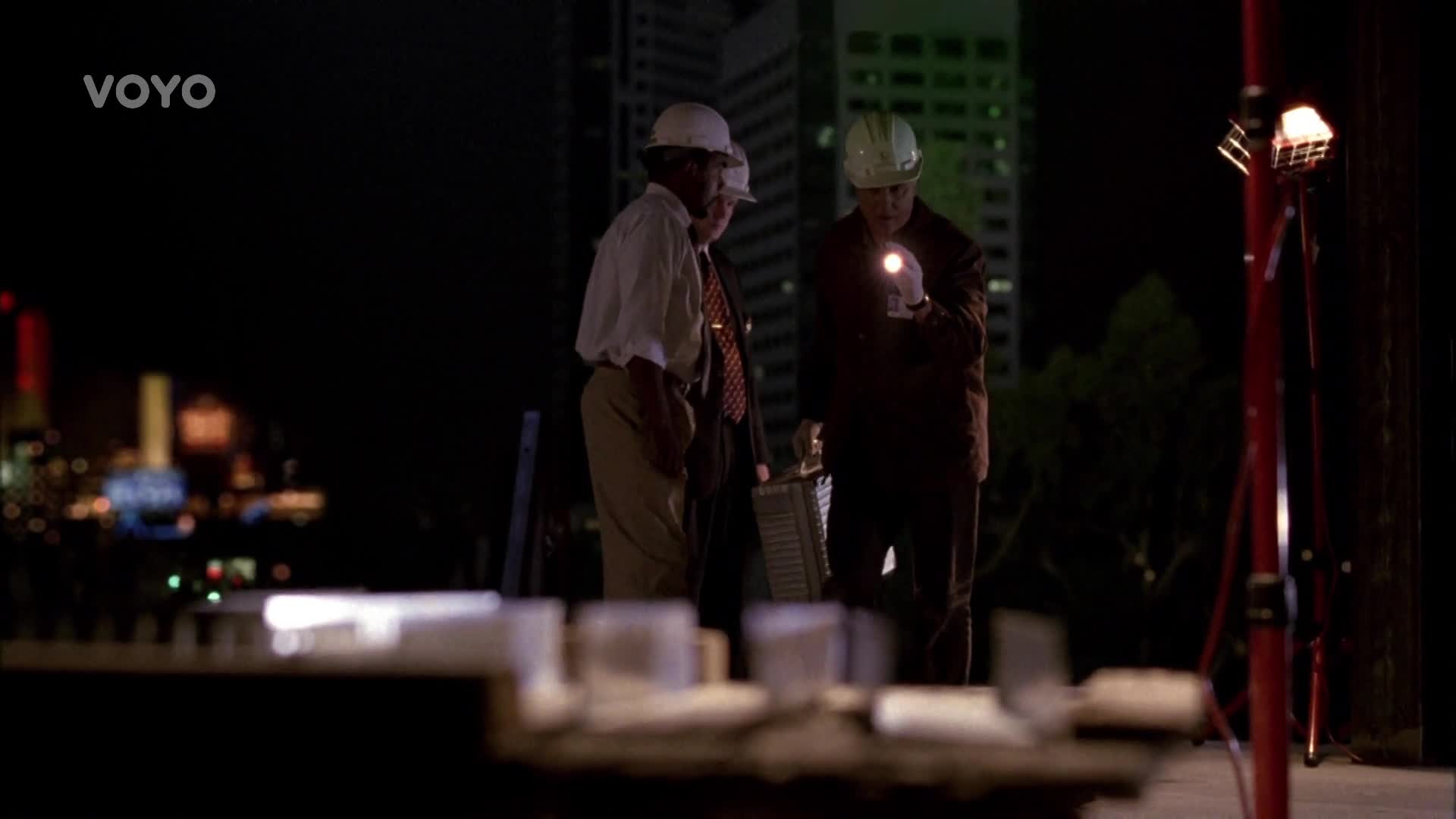 Kriminálka Las Vegas S02E03 23 2001 CZ dab 1080p Šok mp4