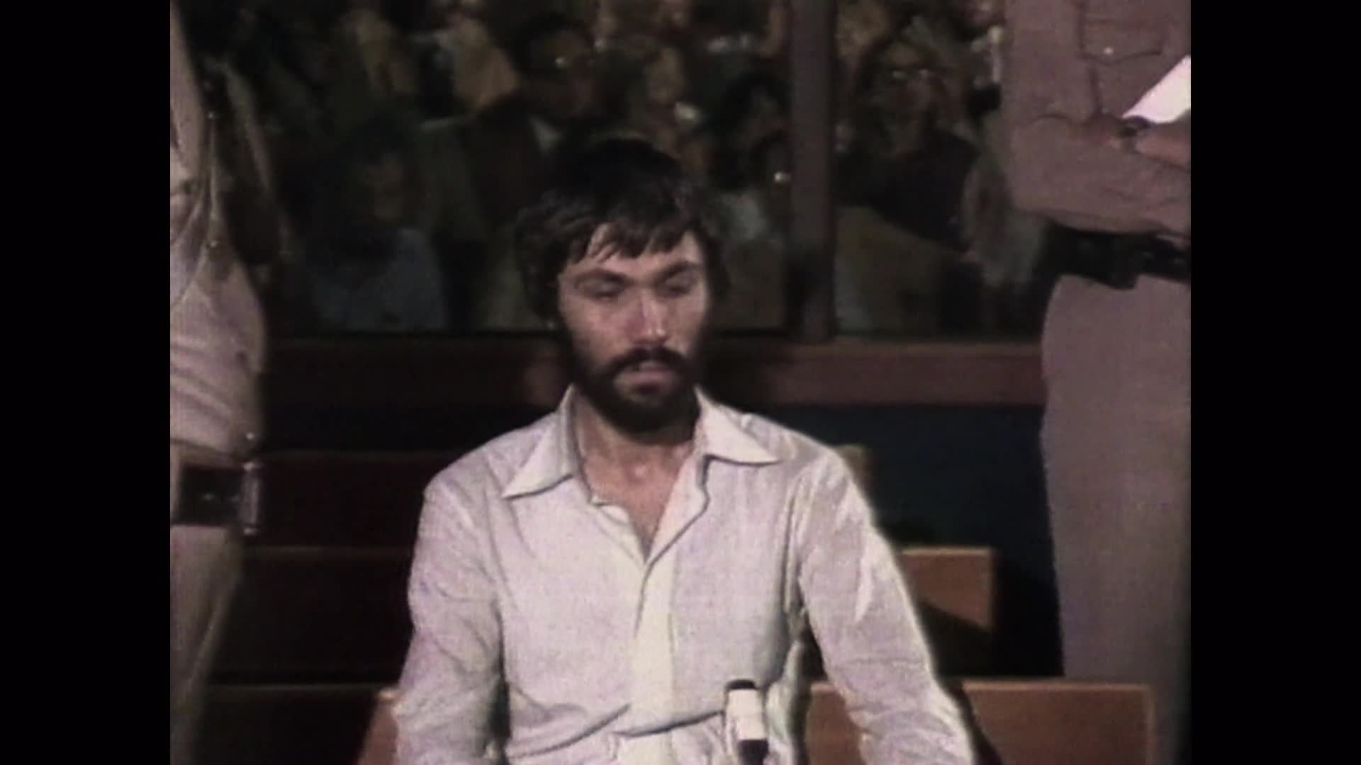 Špionážní operace S01E04 Příprava vraždy papeže {2023} 1080p CZ dabing mkv