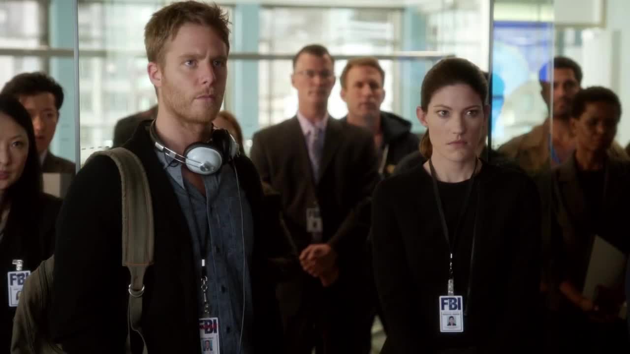 Všemocný S01E03 22 2015 CZ dab 720p Legenda o Marcu Ramosovi mp4