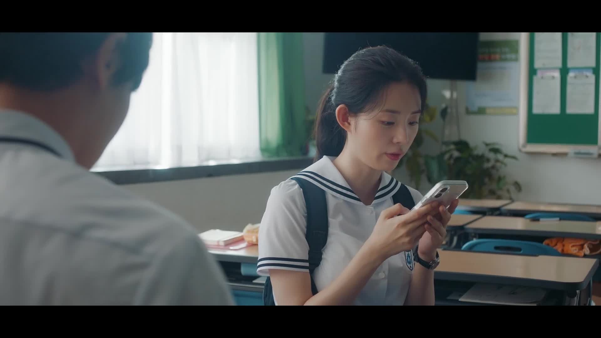 I když se nám večer láska vytratí {2025} romantický AAC 5 1 1080p CZ dabing mkv