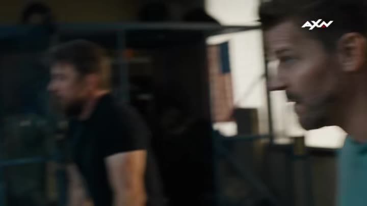 Tým SEAL S03E04 The Strenght of the Wolf (CZ dab) mp4