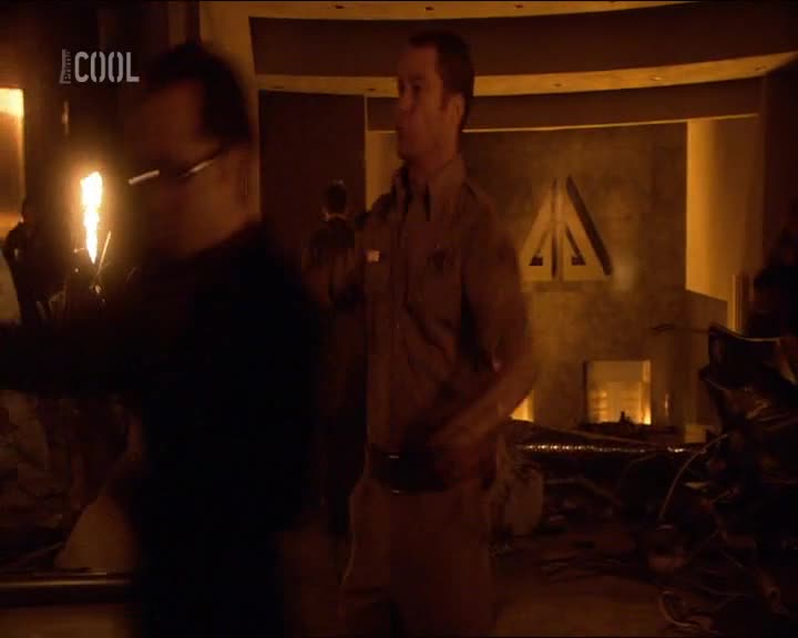 Heuréka město divů V S05E06 Nejhorsi mozny scenar mp4