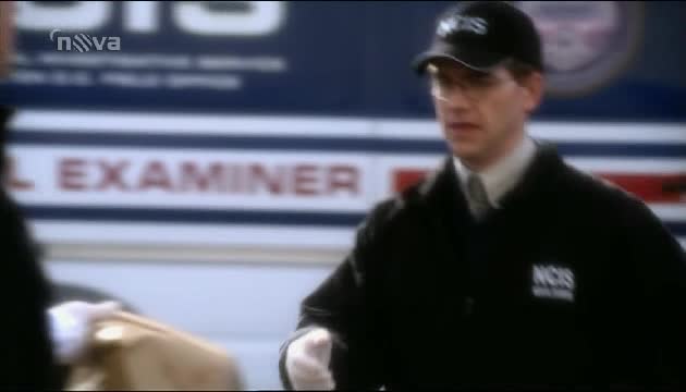 NCIS s07e14 Maškaráda avi