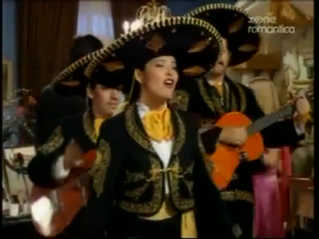Hledá se táta 999 Ignacio a Margarita (Mauricio Ochmann Litzy) Romantické scény, sestřih.avi