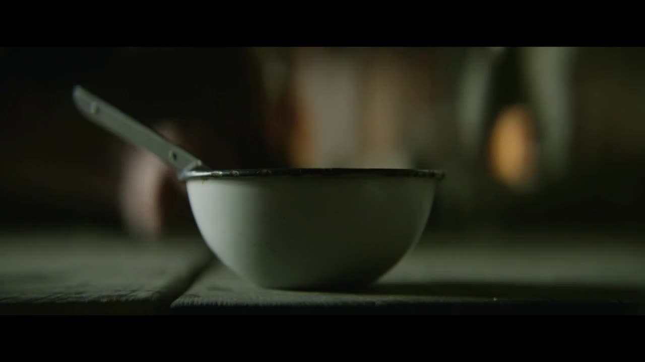Prázdnota (James Badge Dale,Marin Ireland,Stephen Root 2020 Krimi Drama Horor Thriller Mysteriózní Bdrip 1080p ) Cz dabing+forced avi
