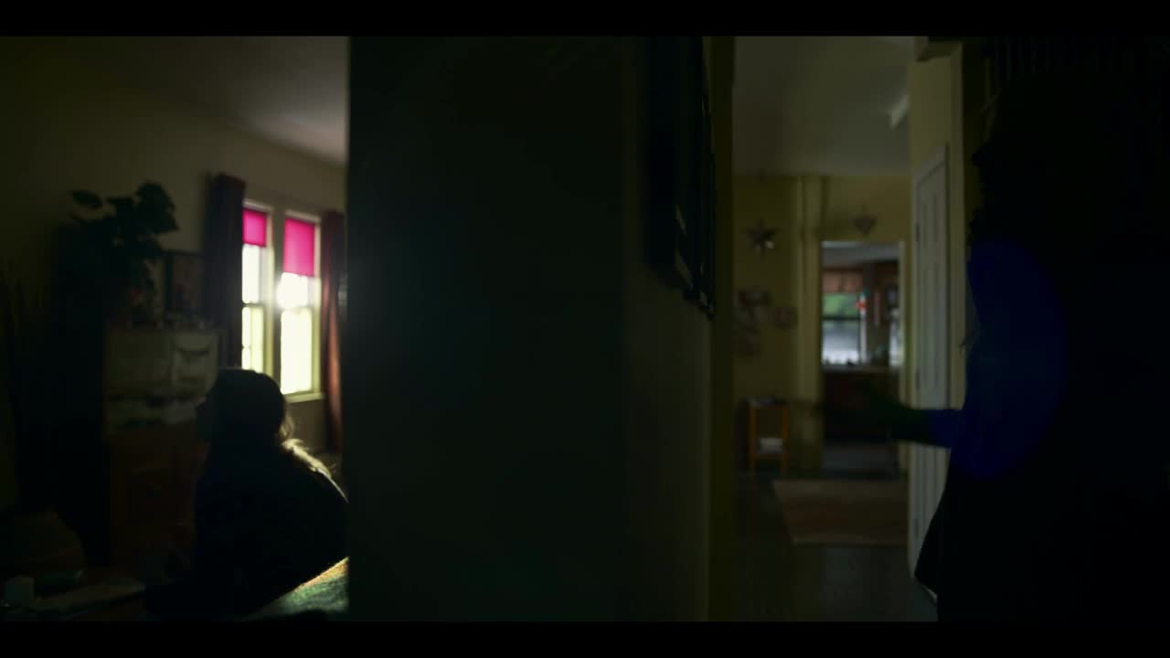Ztracené dívky (Amy Ryan,Thomasin McKenzie,Kevin Corrigan 2020 Drama Mysteriózní Thriller Krimi Bdrip 1080p ) Cz dabing mkv