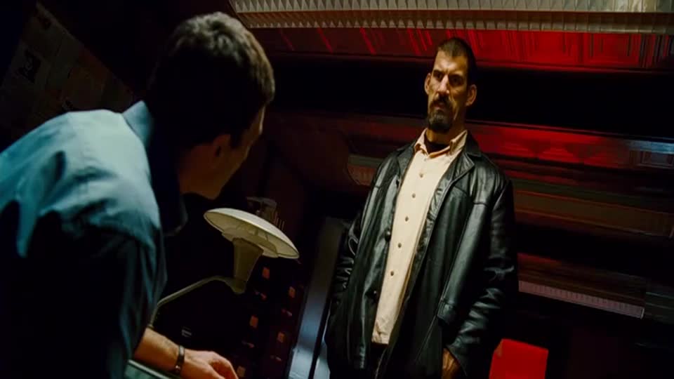 Velký třesk Hledání zmizelých (Antonio Banderas,James van der Beek,Sam Elliott 2010 Akční Mysteriózní Thriller Bdrip 1080p ) Cz dabing mp4