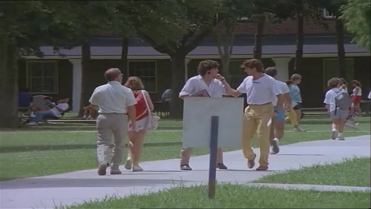 Vražední ptáci (Lara Wendel,Leslie Cumming,Robert Vaughn 2021 Horor Bdrip 1080p ) Cz dabing avi