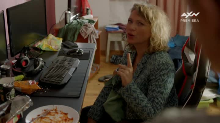 Policajtka Barbie 08x05 Na dobré věci se vyplatí počkat avi