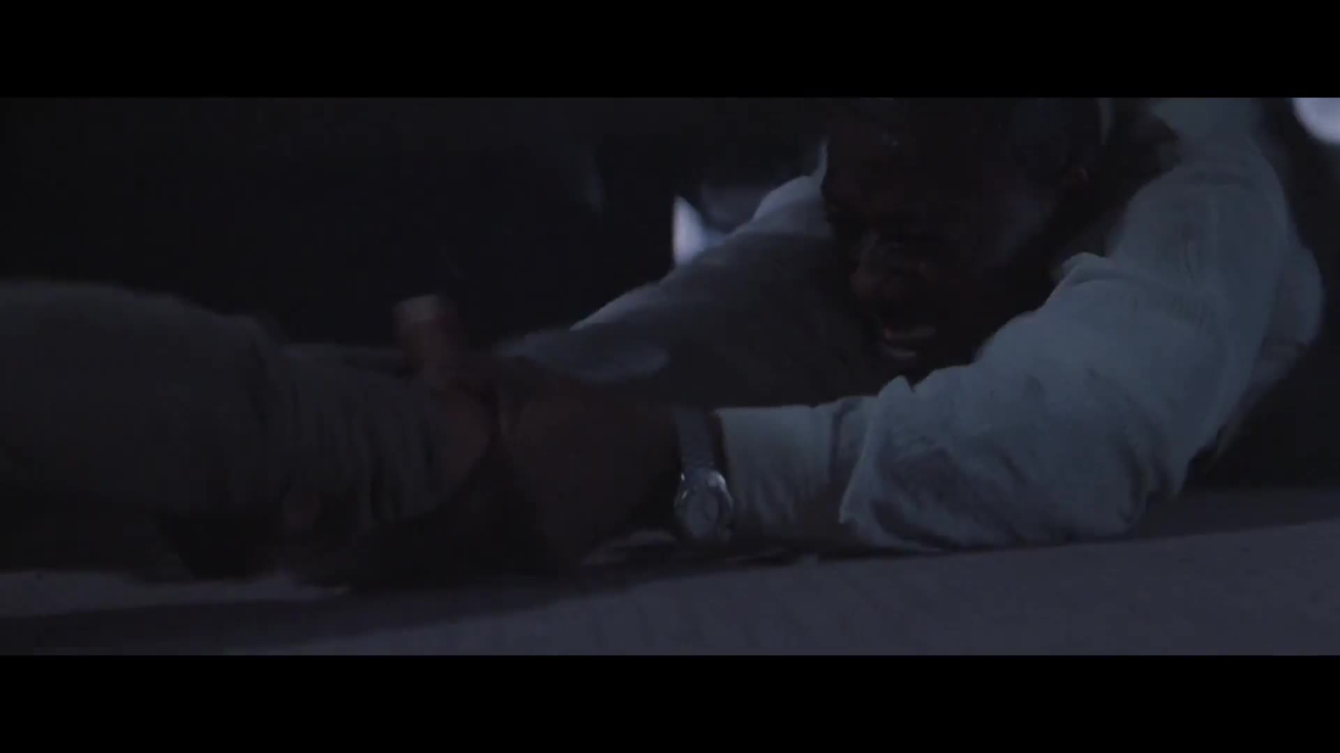 Zóna úniku 1994 CZ dab 1080p mp4