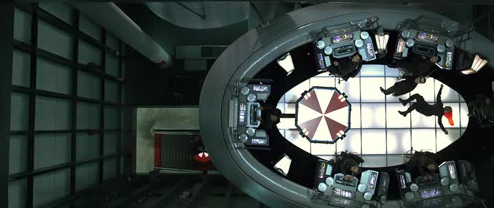 Resident Evil 5 Posmrtný život 2010 Afterlife avi