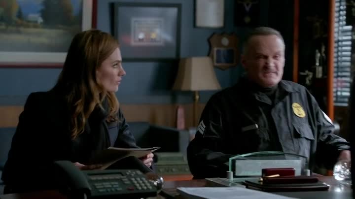 Castle S08E15 Fidelis and Mortem Věrnost až za hrob cz tit mkv