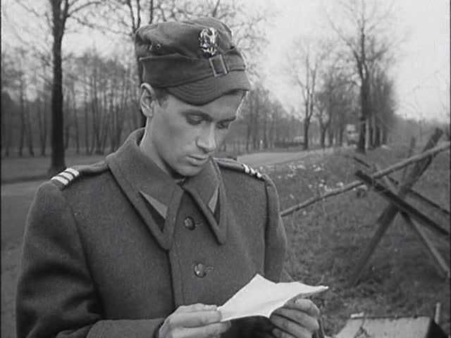 Čtyři z tanku a pes 07 Rozcestí avi