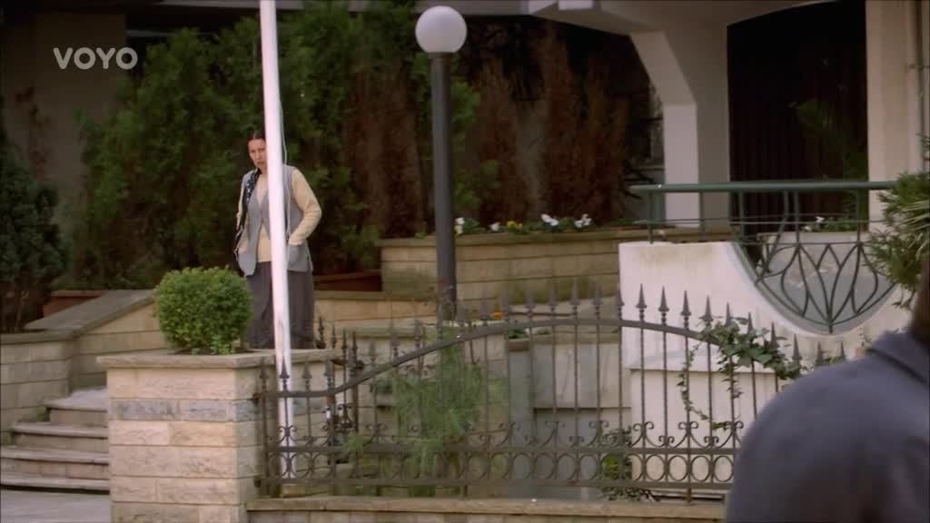 Feriha 01x999 Emir a Feriha sestřih společných scén.mp4